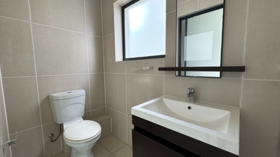 2 Bedroom Property for Sale in Firgrove Western Cape